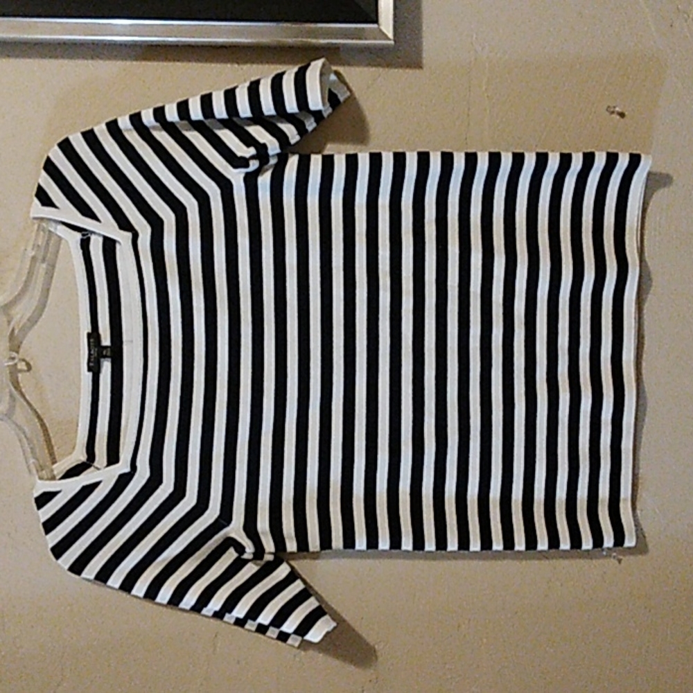 Talbots spandex sweater nwt. Size Medium petite